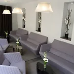 Saint-charles Hotel 3*