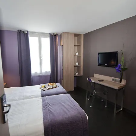 Saint-charles Hotel