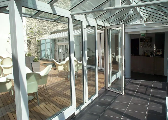 Hotel Saint-charles 3*