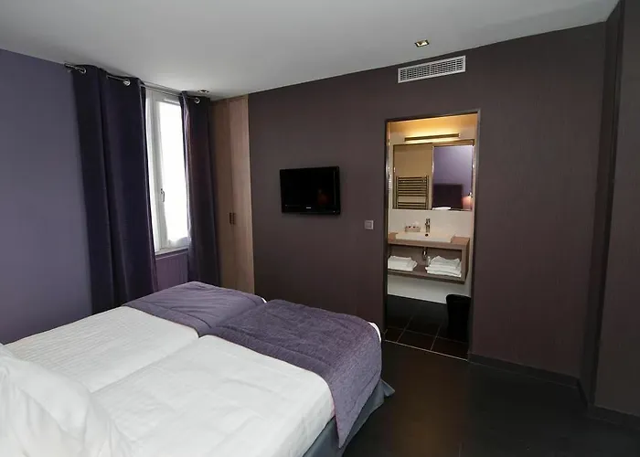 Hotel Saint-charles 3*